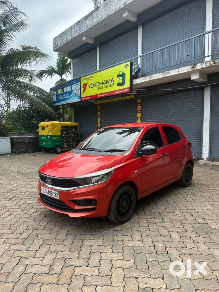 Tata Tiago Petrol 2022