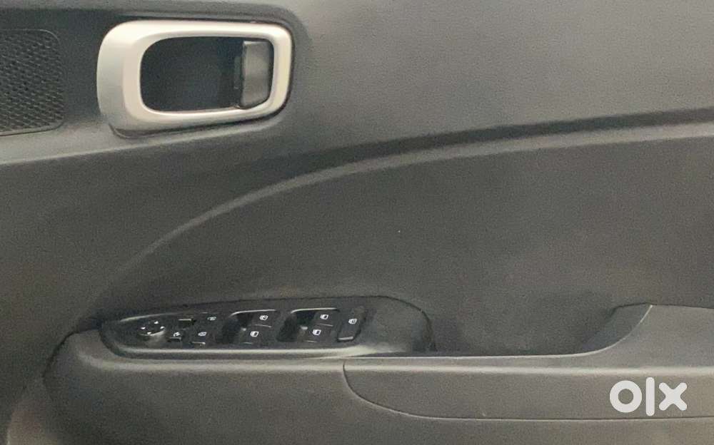 Hyundai Venue 1.0 Sx Turbo Imt, 2021, Petrol