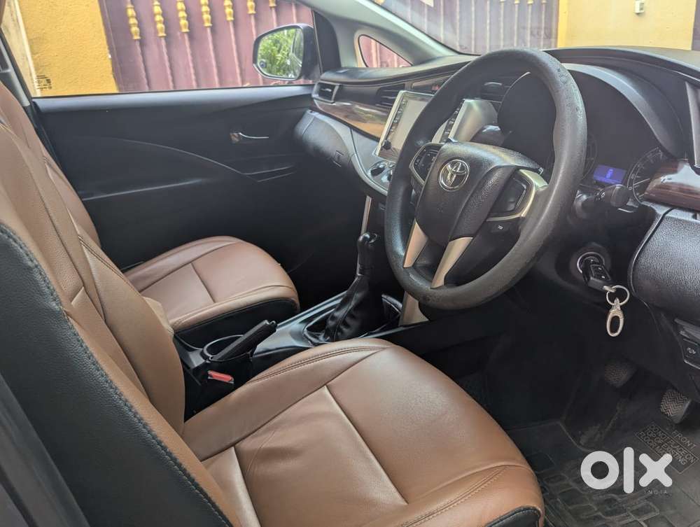 Toyota Innova Crysta 2.4 G Mt, 2022, Diesel