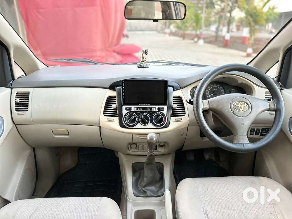Toyota Innova 2.5 G (diesel) 7 Seater, 2011, Diesel