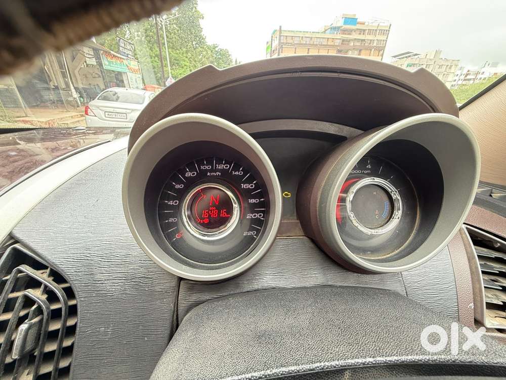 Mahindra Xuv500 W8 2012