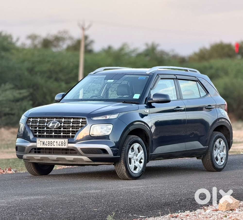 Hyundai Venue, 2021, Petrol