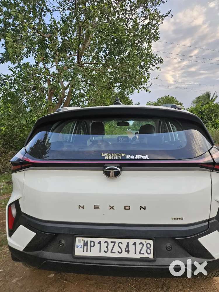 Tata Nexon 2025