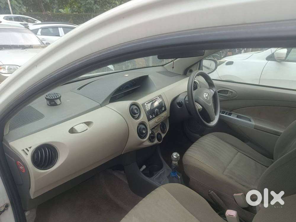 Toyota Etios 1.5 Vx, 2016
