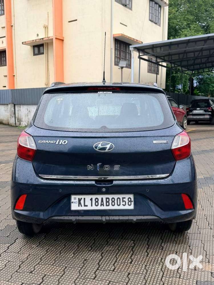 Hyundai Grand I10 Nios Corprate Edition 1.2 At, 2022, Petrol