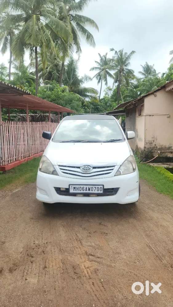 Toyota Innova Diesel 2009 Manual 8 Seater Vip No 7