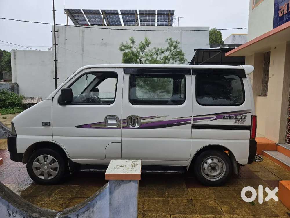 Maruti Suzuki Eeco 2016