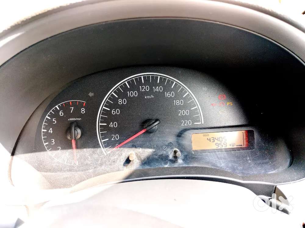 Nissan Sunny Xl Petrol 2011