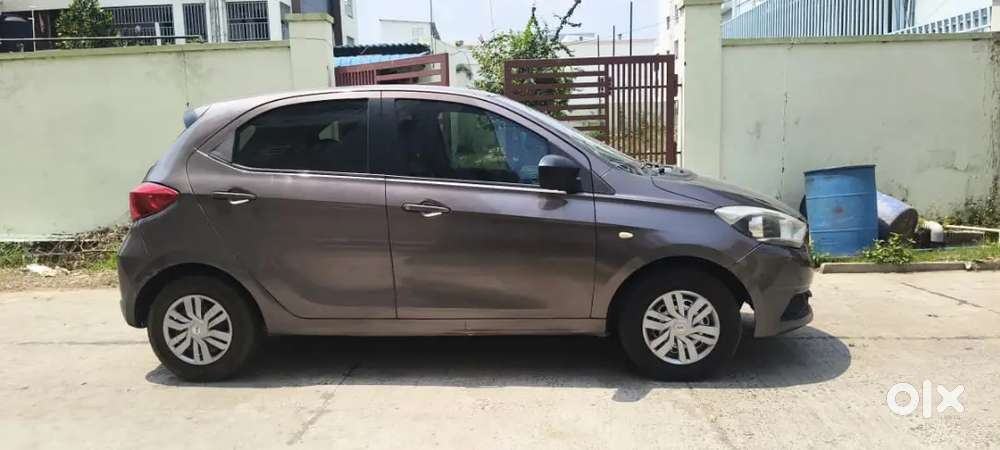 Tata Tiago 2016 Petrol Xe