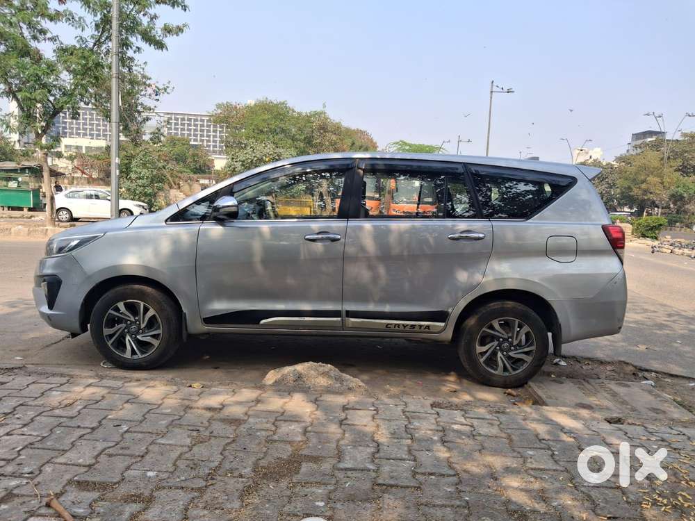 Toyota Innova Crysta 2.4 V 7 Str, 2018, Diesel