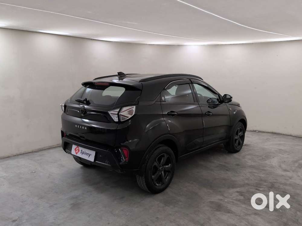 Tata Nexon 1.5 Revotorq Xza Plus Luxs Red Dark Edition Amt, 2023, Di..