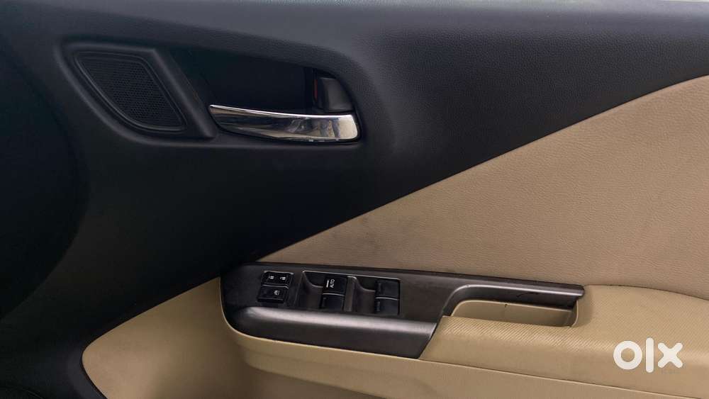 Honda City V Mt, 2014, Petrol