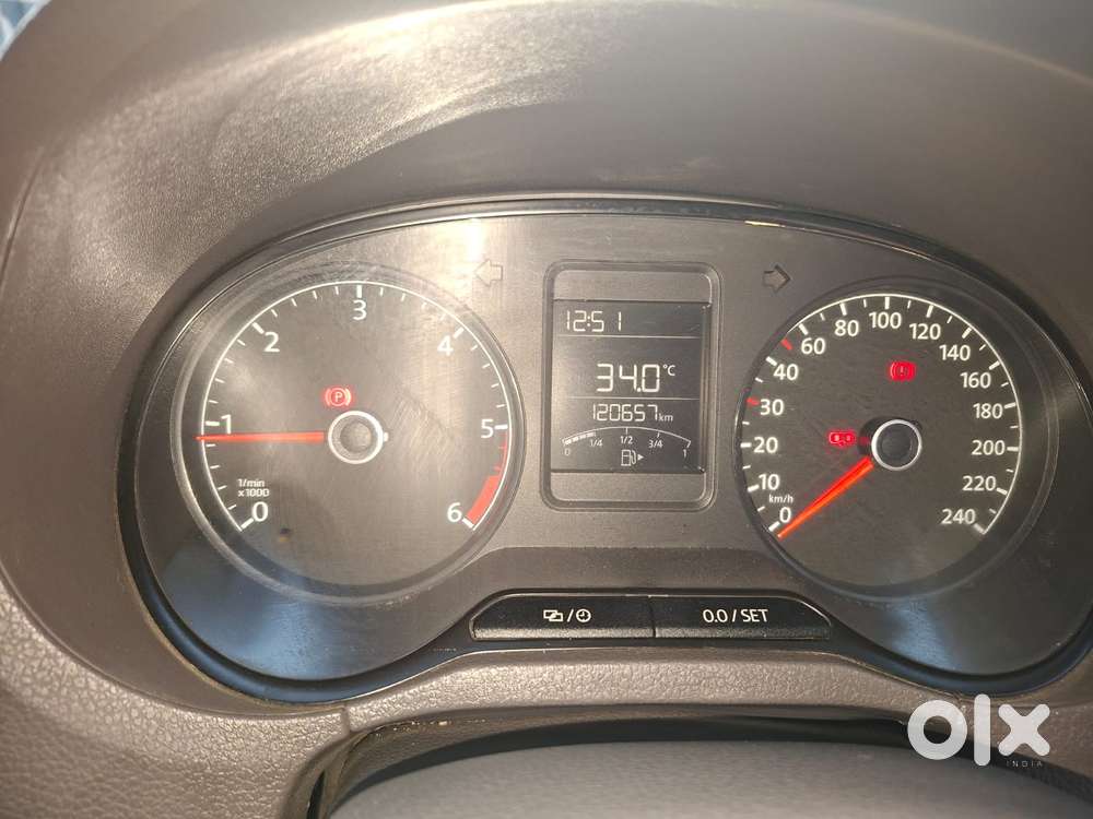 Volkswagen Vento 1.5 Tdi Highline Plus At, 2015, Diesel