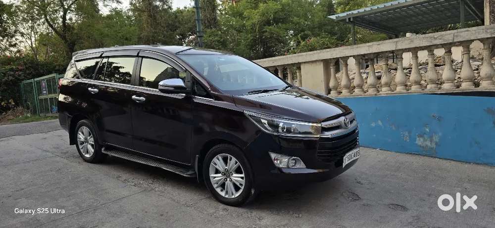 2021 Model Innova Crysta
 Z Automatic 
Single Owner 
Like A Brand New