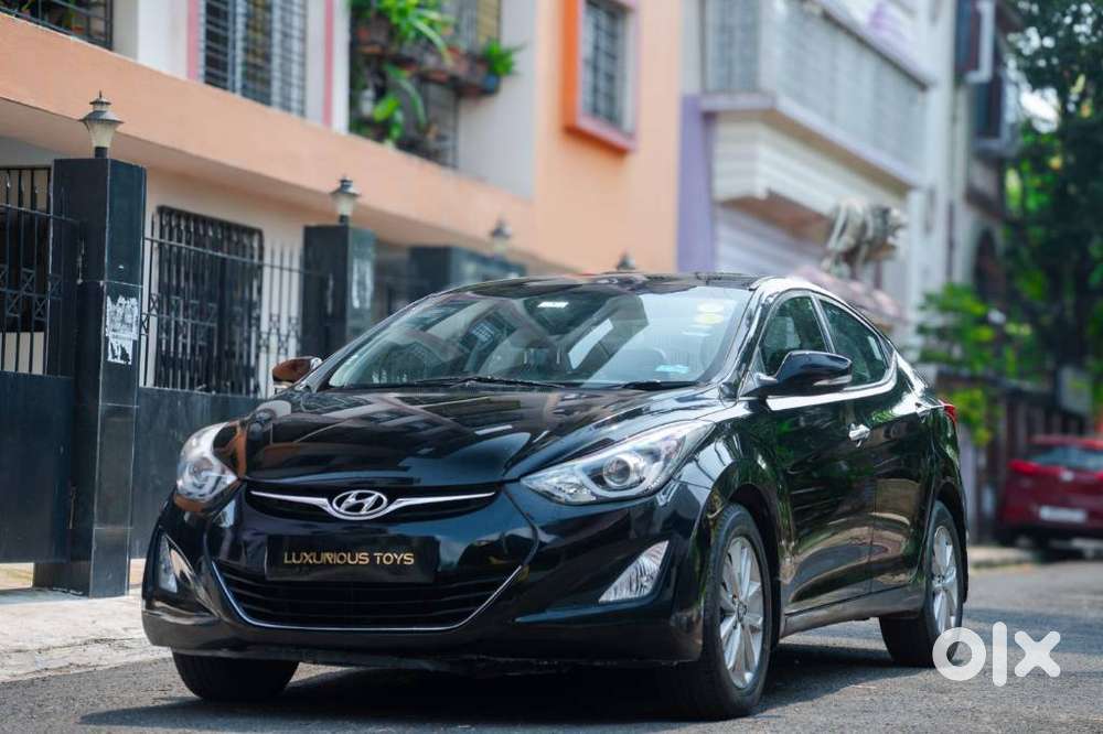 Hyundai Elantra 1.6 S, 2015, Petrol