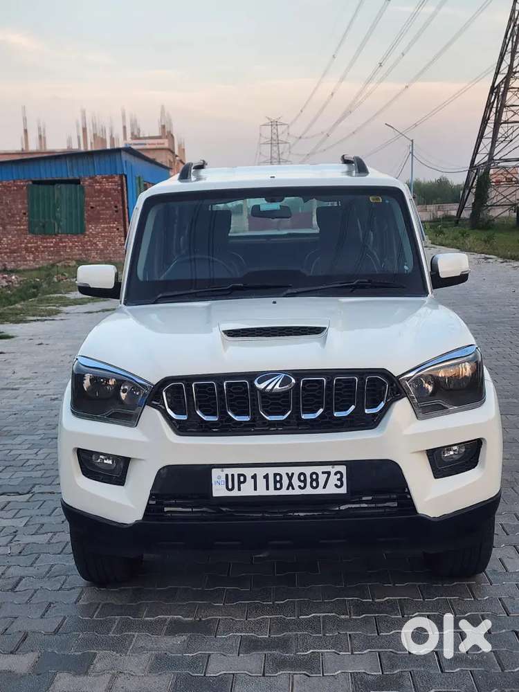 Mahindra Scorpio 
1st Owner 
Android System