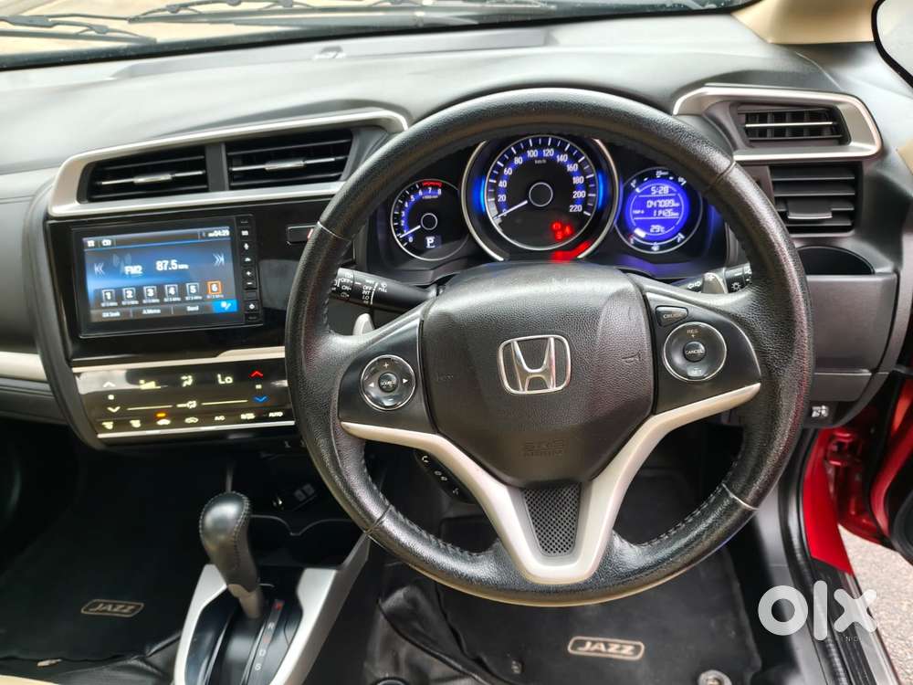 Honda Jazz 1.2 Zx Cvt I-vtec, 2021, Petrol