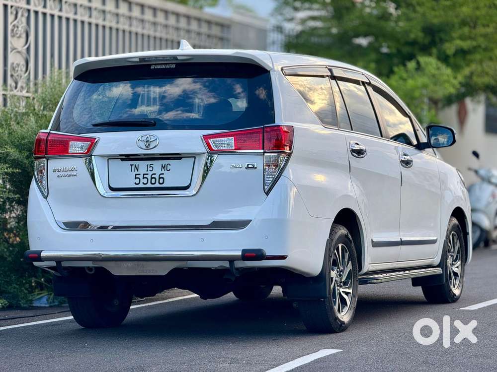 Toyota Innova Crysta 2.4 Leadership Edition, 2022, Diesel