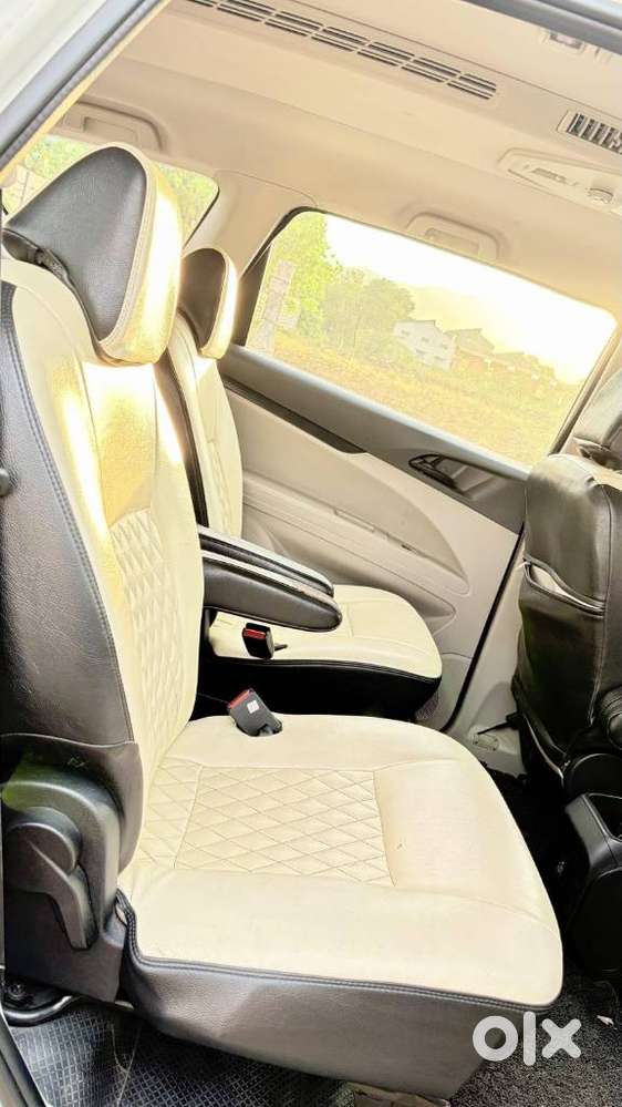 Mahindra Marazzo M4, 2019, Diesel