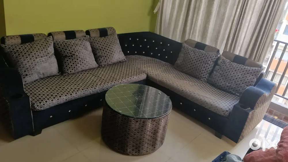 Corner Lshap sofa