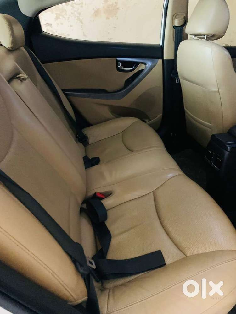 Hyundai Neo Fluidic Elantra