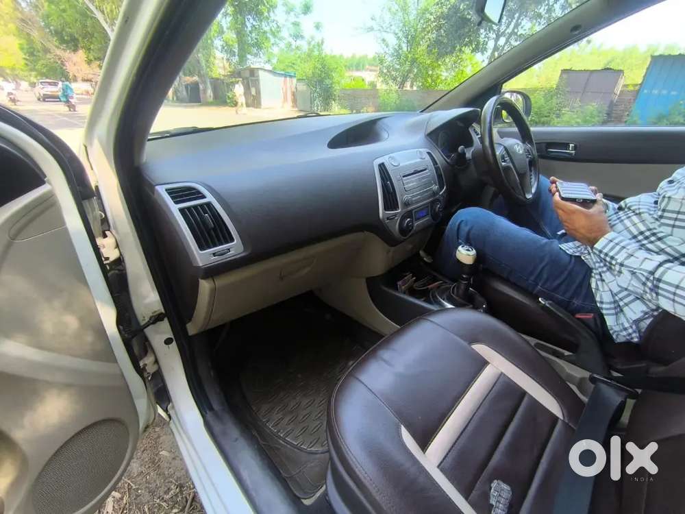 Hyundai I20 21012 Diesel 127000 Km Driven