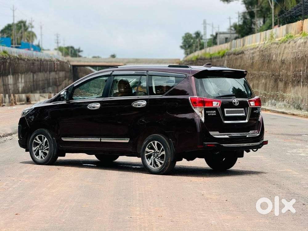 Toyota Innova Crysta 2.4 G Mt 8s, 2021, Diesel