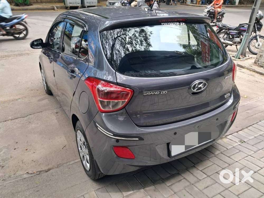 Hyundai Grand I10 Magna O At Petrol, 2016, Petrol