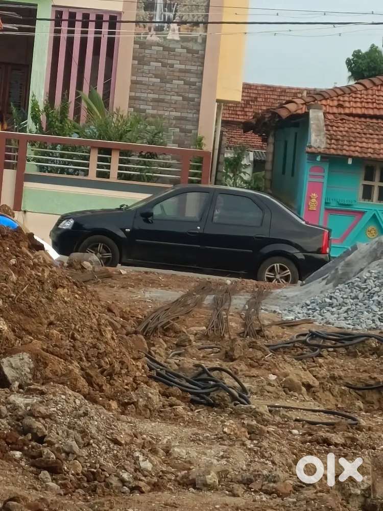 Mahindra Logan