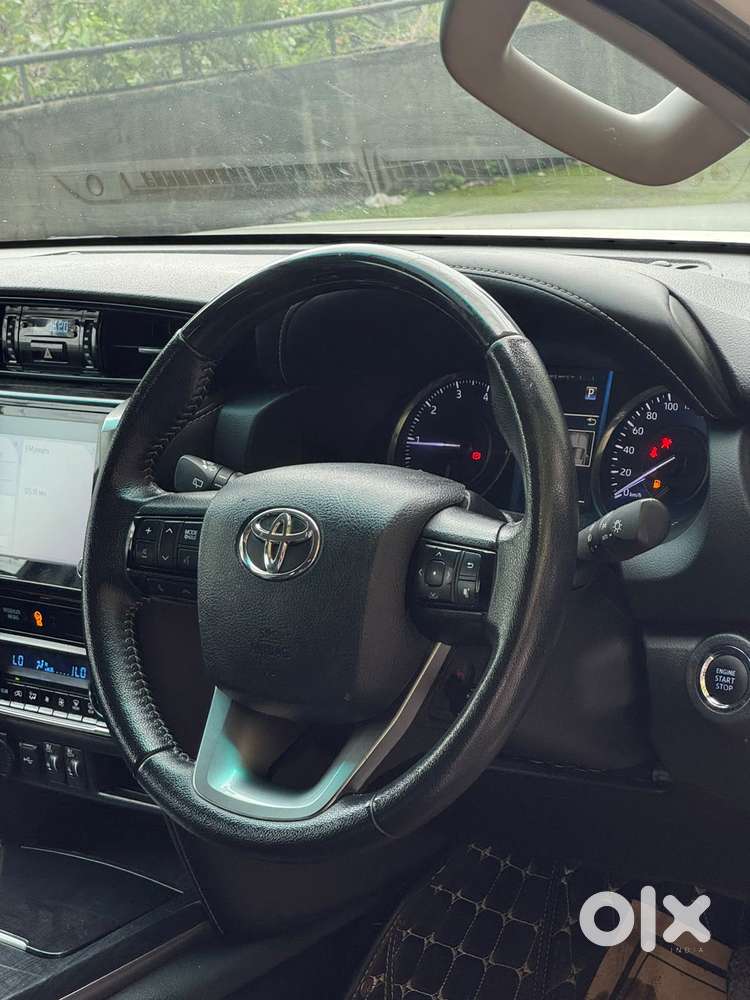 Toyota Fortuner 4x2 At 2.8 Diesel, 2024, Diesel