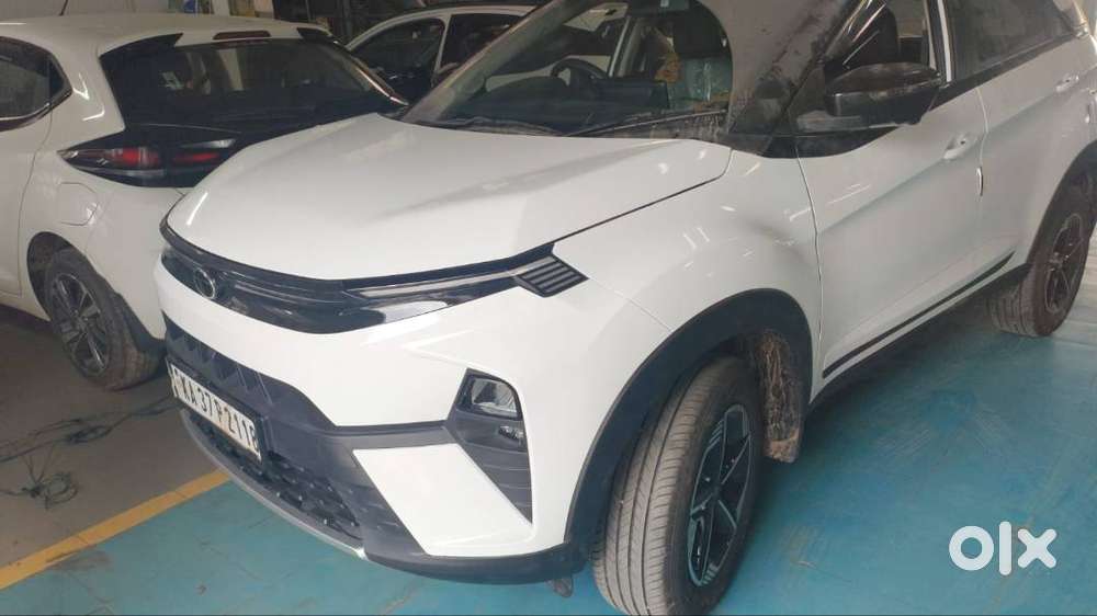 Tata Nexon 2025 Petrol 6000 Km Driven