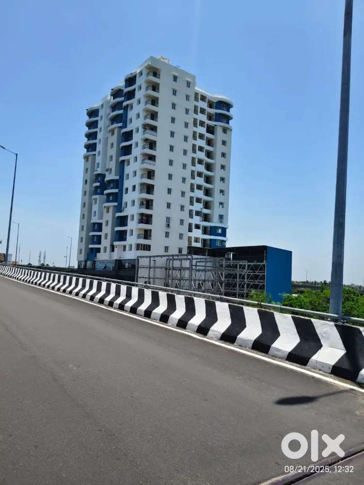 Commercial property for rent in second floor