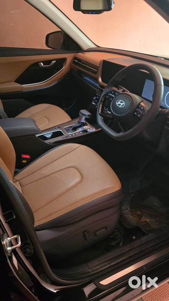 Hyundai Alcazar 2025 Petrol 7000 Km Driven
