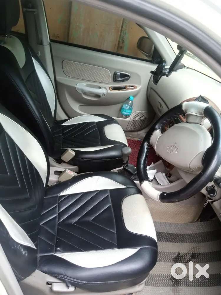 Hyundai Accent Hatchback 2013 Petrol 150000 Km Driven