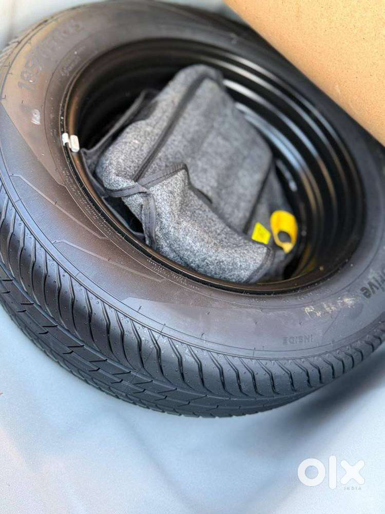 Hyundai Verna 1.5 Sx Vtvt, 2024, Petrol