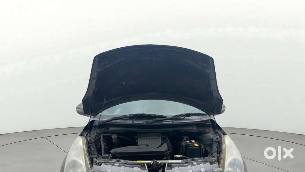 Maruti Suzuki Swift Vxi, 2015, Petrol
