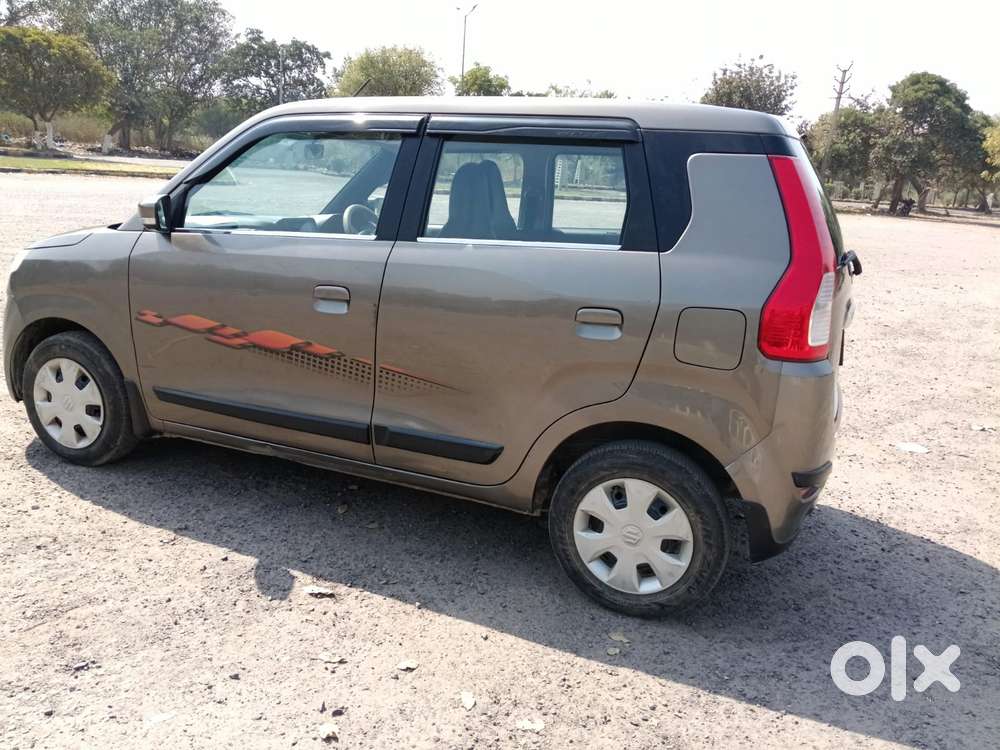 Maruti Suzuki Wagon R Zxi Automatic, 2020, Cng & Hybrids