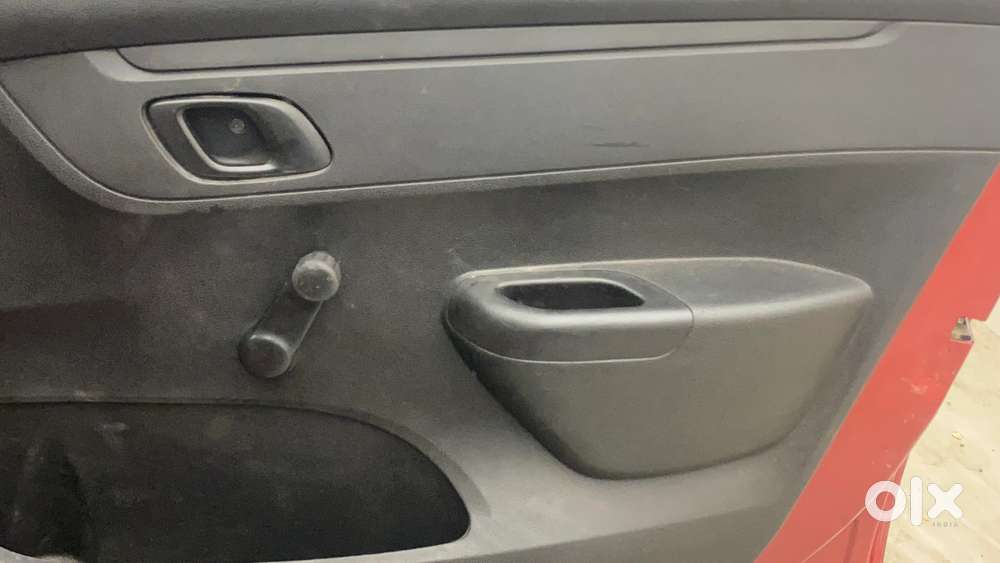 Renault Kwid 1.0 Rxl 02 Anniversary Edition, 2017, Petrol