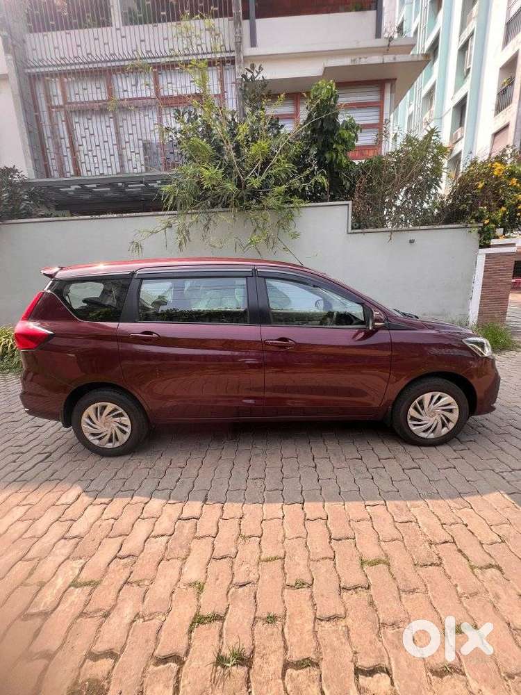 Maruti Suzuki Ertiga 1.5 Vxi, 2022, Petrol
