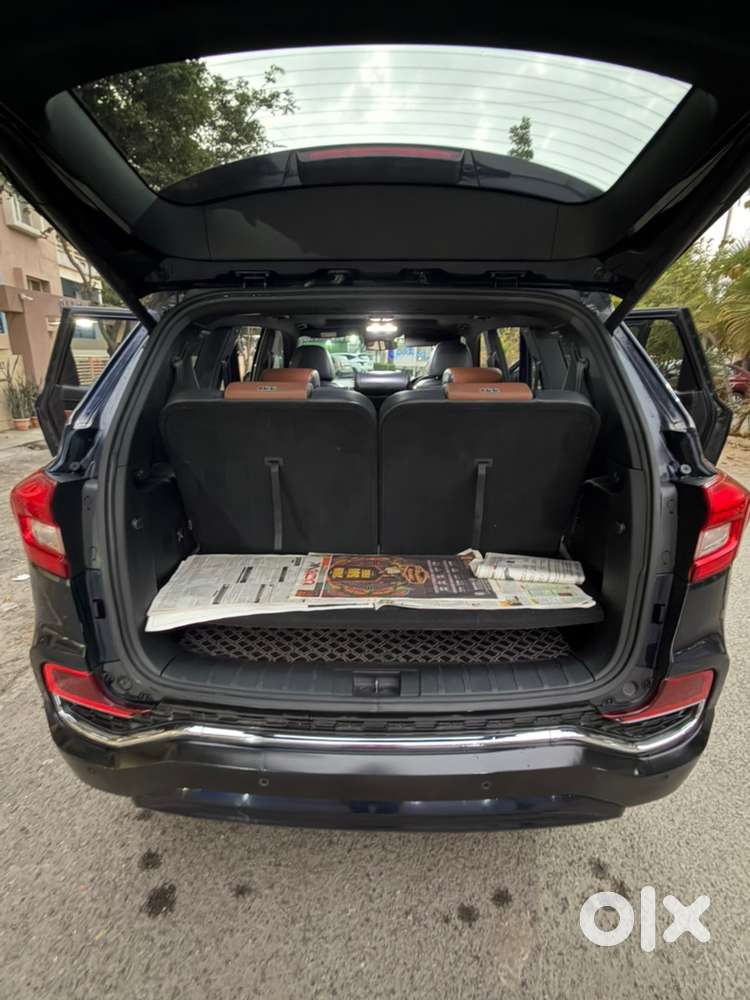 Mahindra Alturas G4 2019 Diesel 96514 Km Driven