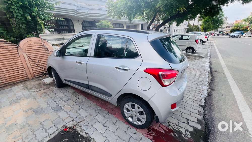 Well Maintianed 1st Owner Hyundai Grand I10 Petrol 2014