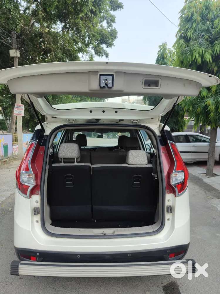 Mahindra Marazzo Diesel 2019