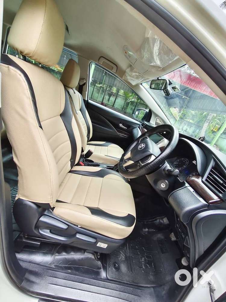 Toyota Innova Crysta 2.4 G Plus Mt 7 Str, 2025, Diesel