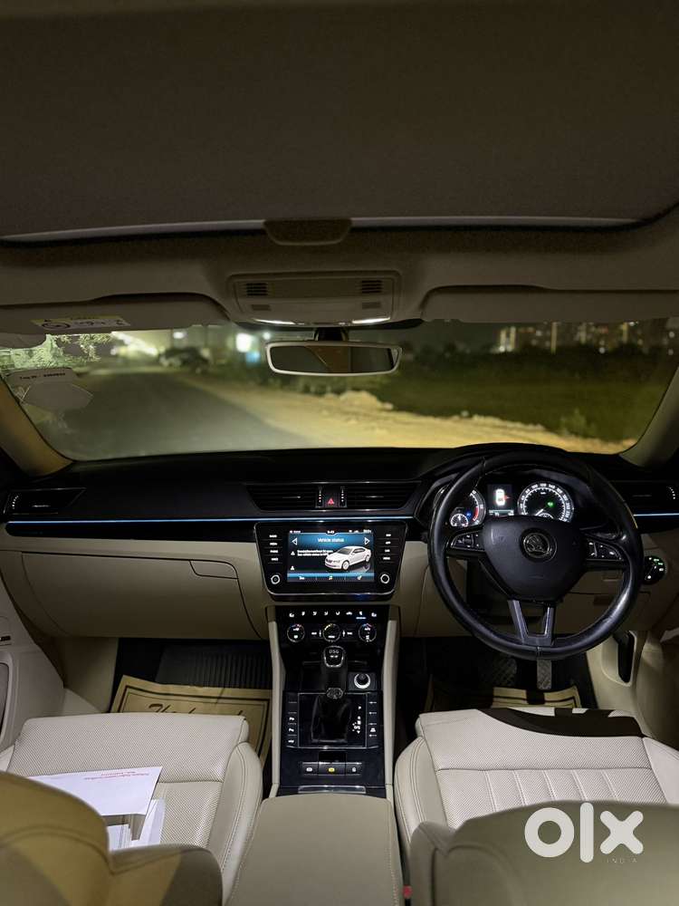 Skoda Superb L&k 2.0 Tdi At, 2019, Diesel