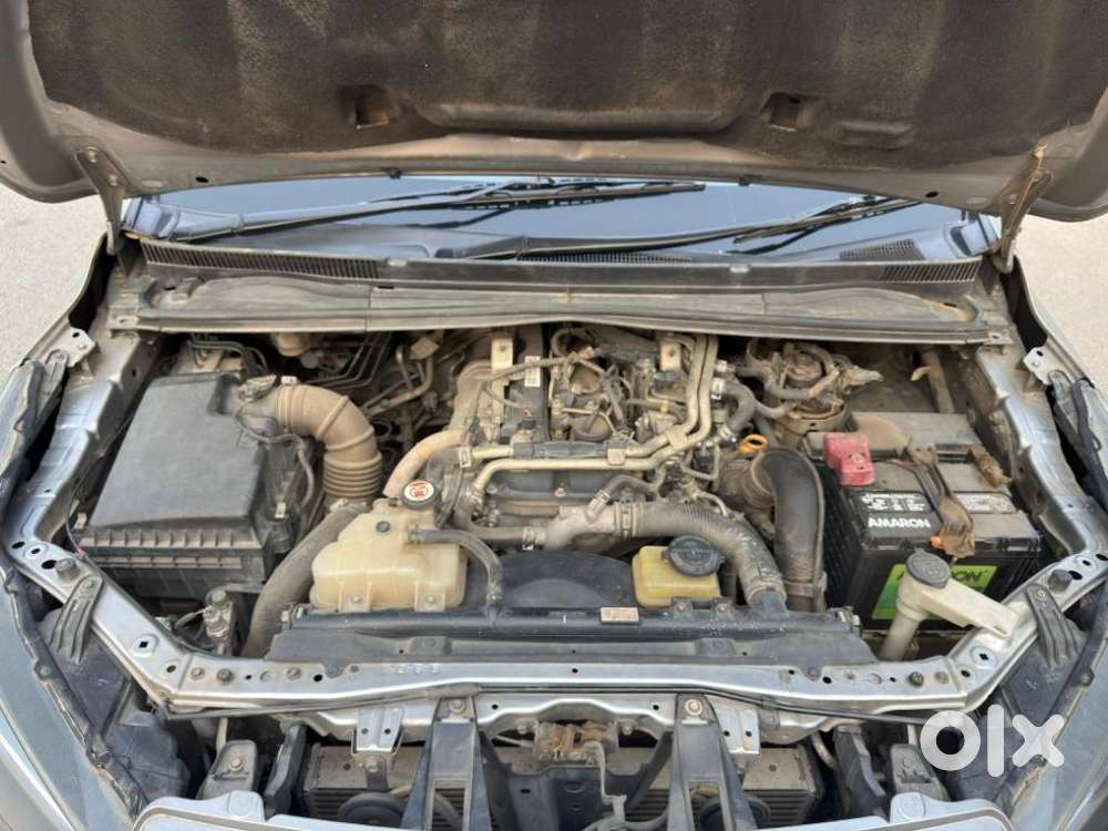 Toyota Innova Crysta 2.4 Vx Mt, 2017, Diesel