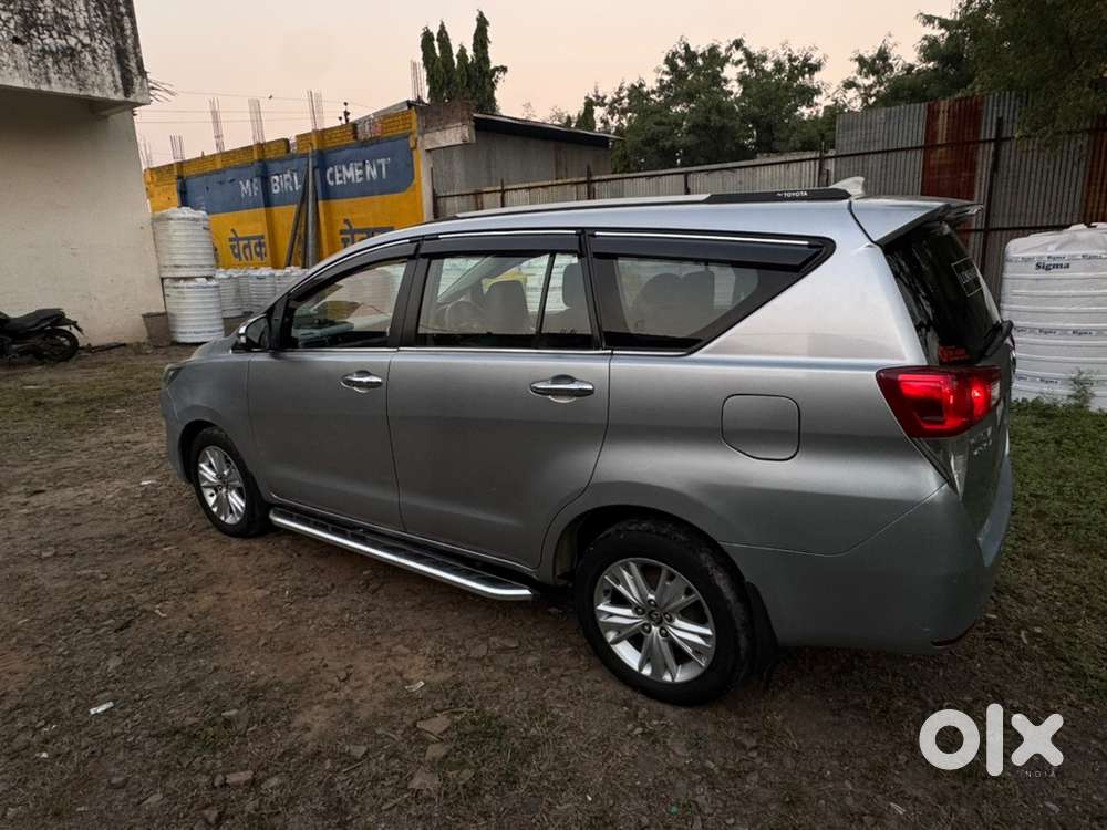 Toyota Innova Crysta Diesel 2016