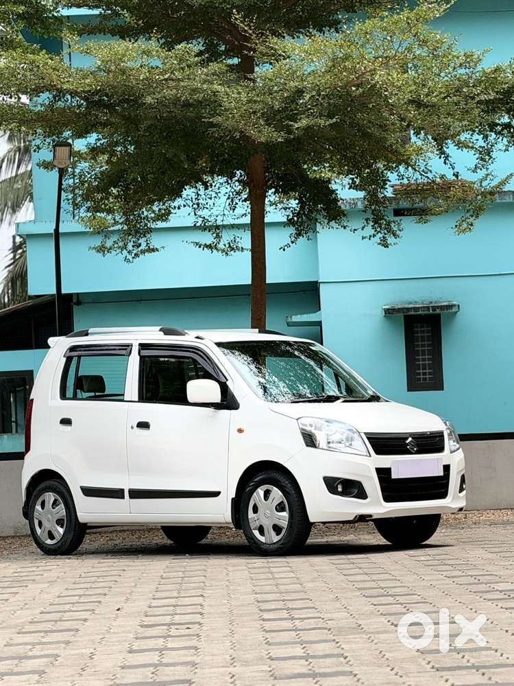 Maruti Suzuki Wagon R Amt Vxi Option, 2018, Petrol