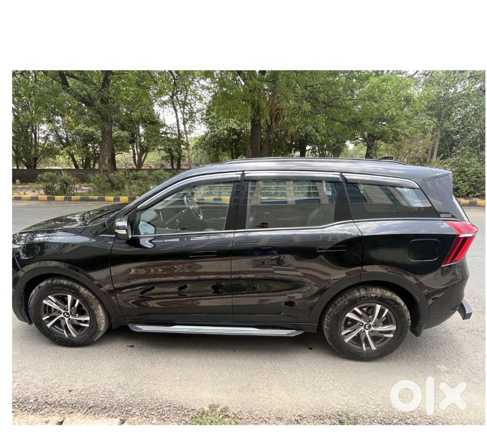 Xuv 700 Ax5 Petrol Automatic