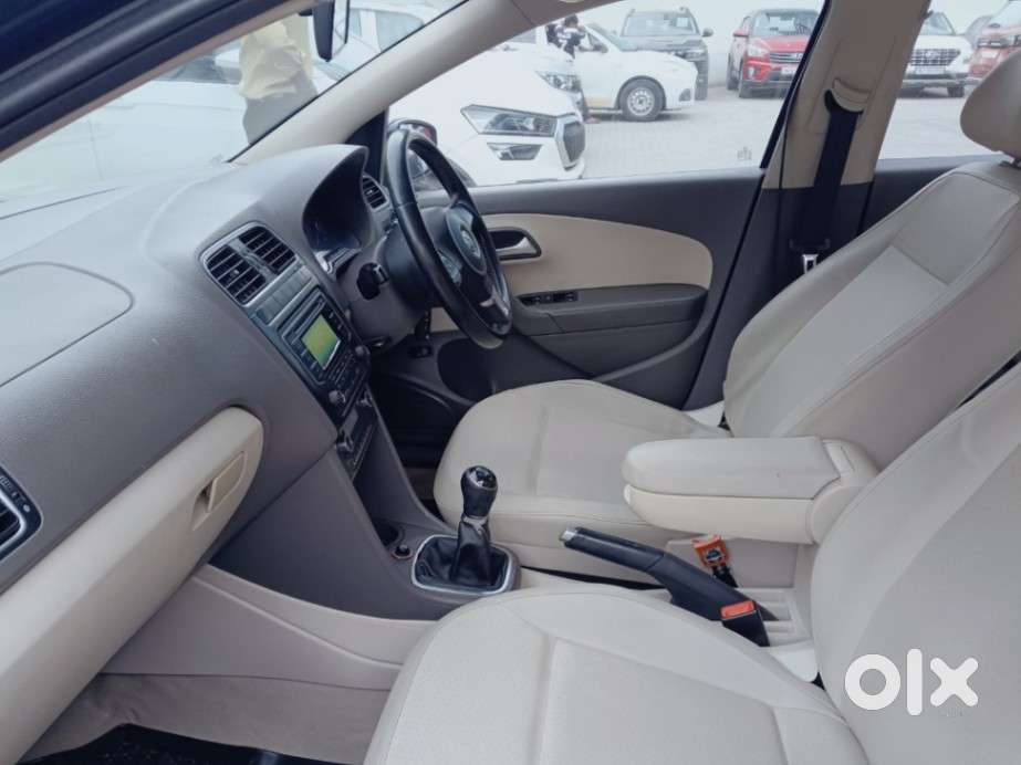 Volkswagen Vento 2010-2013 Petrol Highline, 2013, Petrol