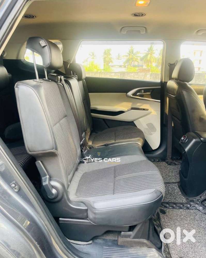 Kia Carens 1.4 Prestige 7 Str, 2023, Petrol